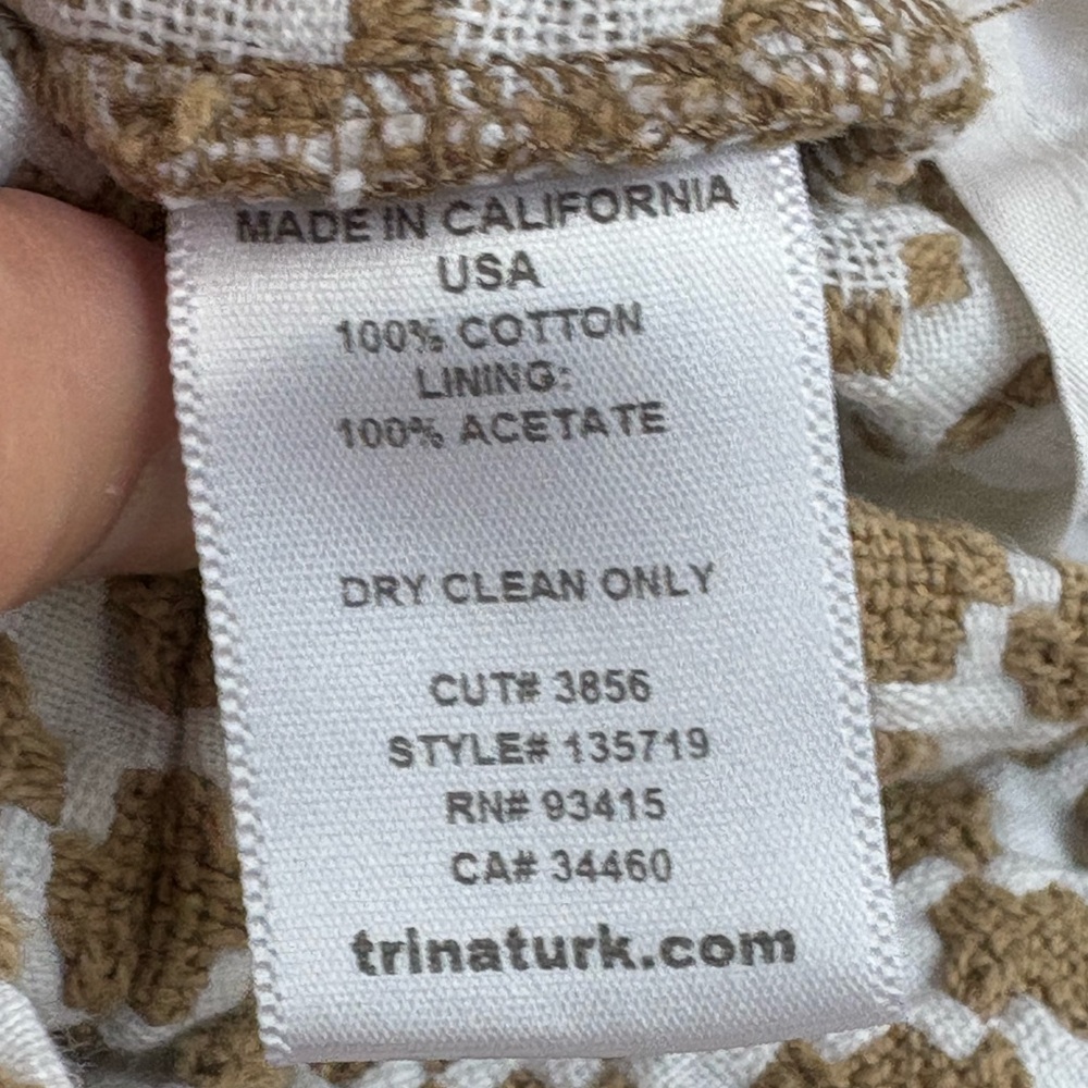 Trina Turk tan and white embroidered shorts - Picture 5 of 5